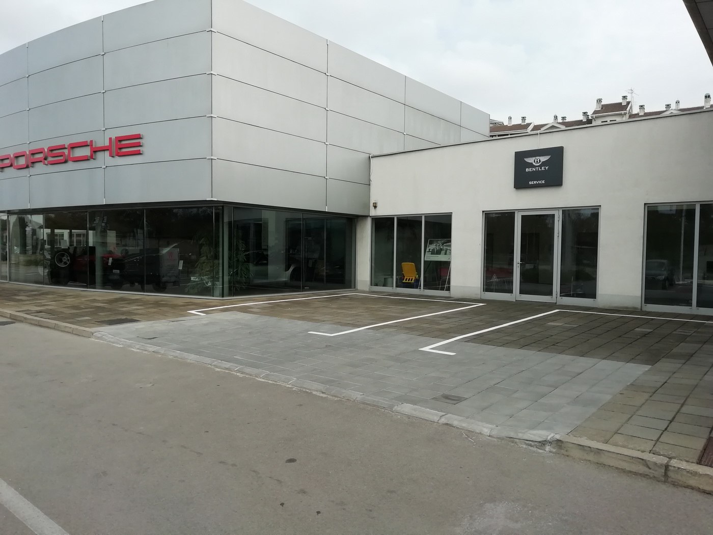 Porsche Centar - 4